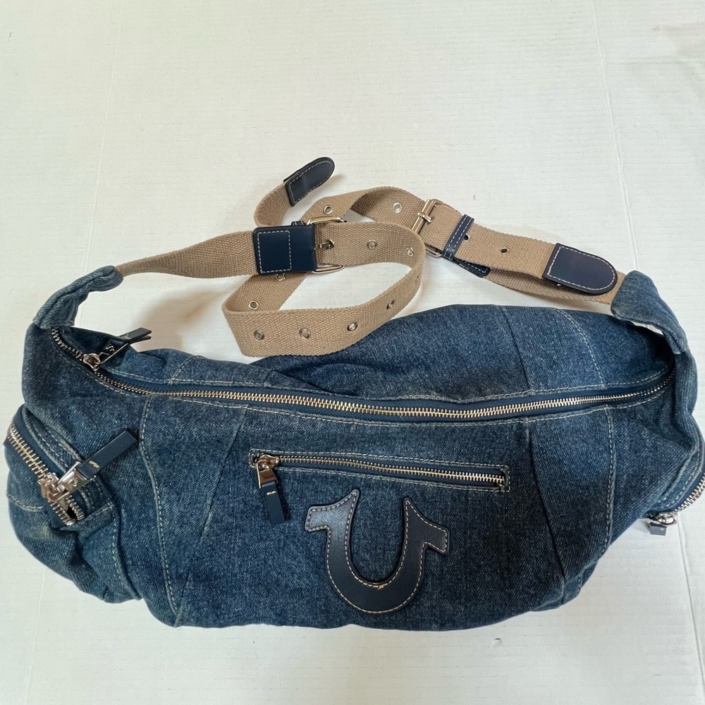 True Religion Boho Crossbody bag Womens Purse DENIM BLUE Shoulder - Picture 10 of 12